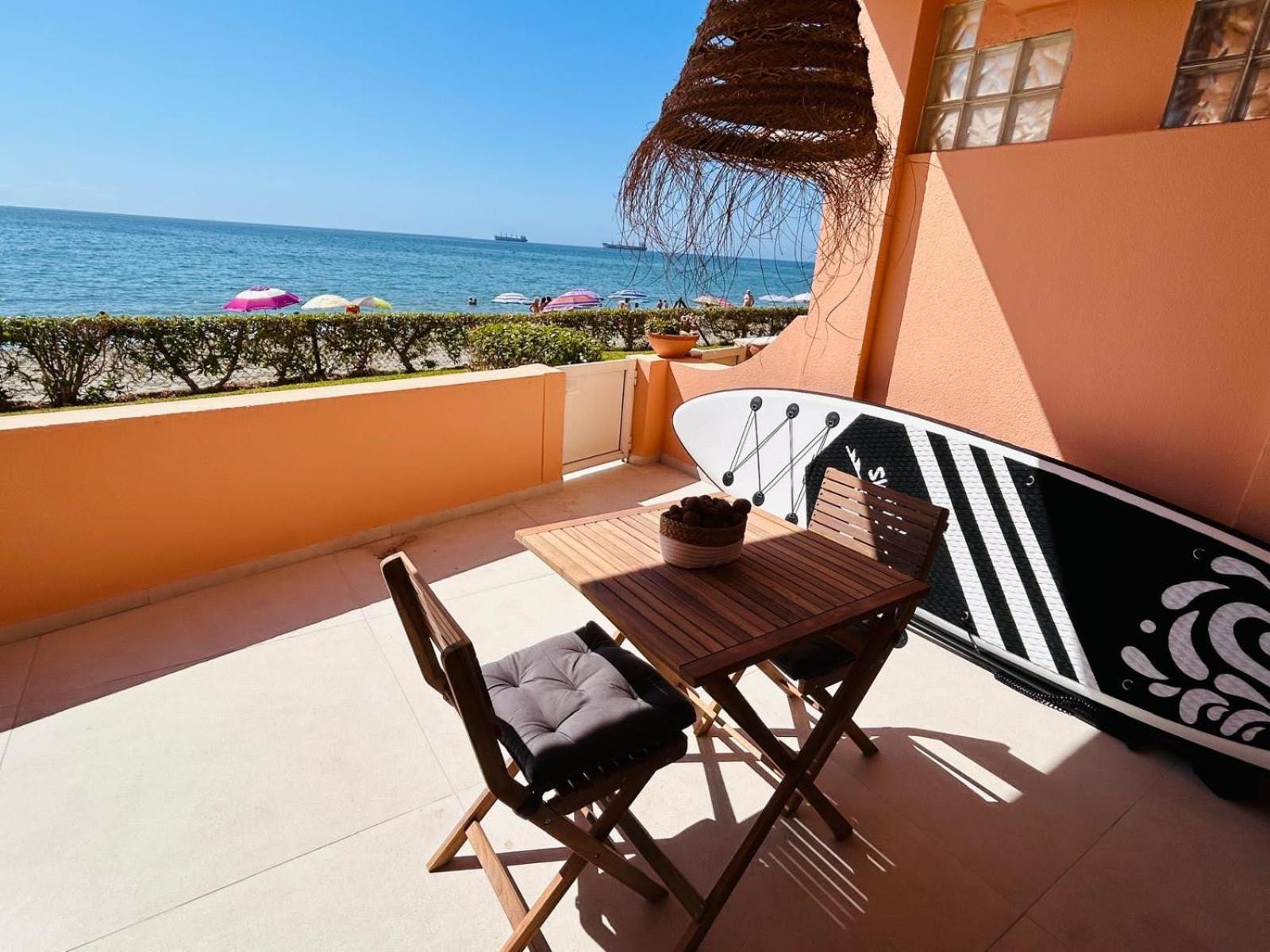 Beachfront Nudist Apartment In Vera Playa Playas de Vera Buitenkant foto